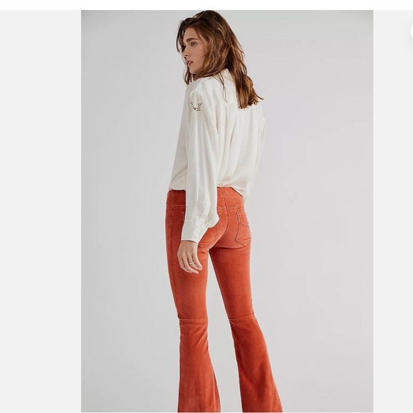 Free People We The Free Pull On Corduroy Flare Pants Burnt Orange Size 24 - Picture 3 of 7